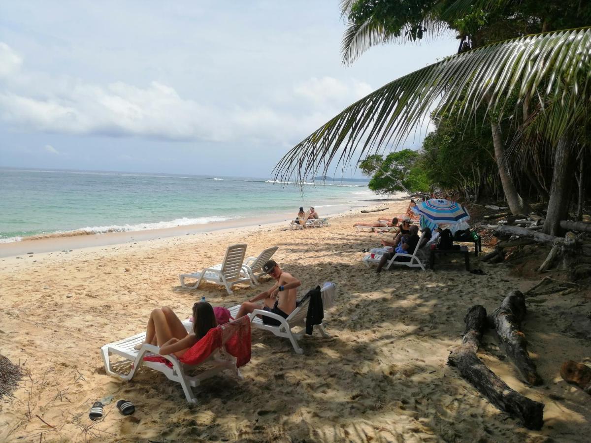 Sonny Island Resort Cabanas Frente Al Mar Punta Bajo Rico Экстерьер фото